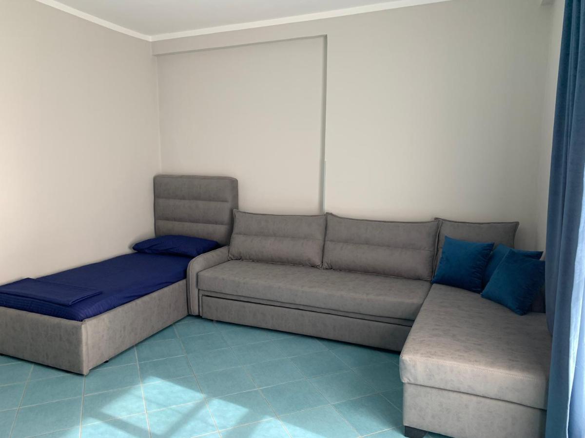 Eri Apartments 4 Shëngjin Екстериор снимка
