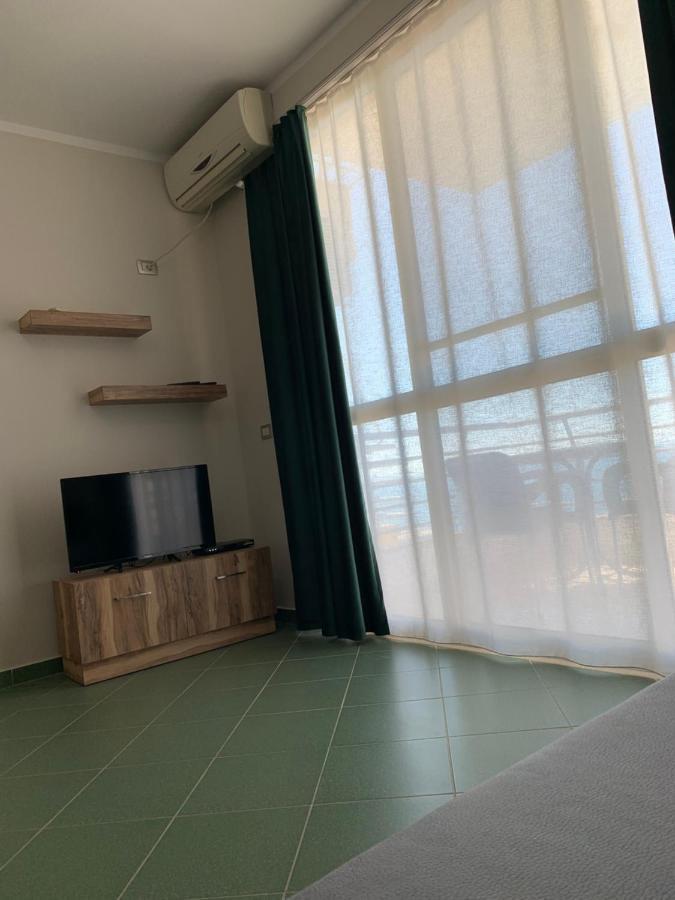 Eri Apartments 4 Shëngjin Екстериор снимка