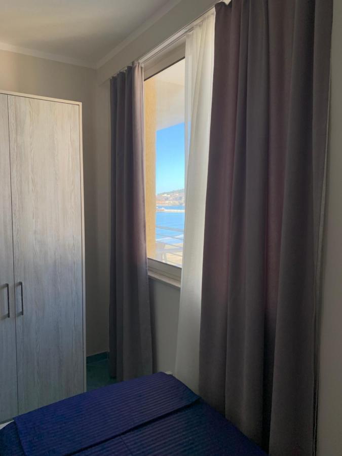 Eri Apartments 4 Shëngjin Екстериор снимка