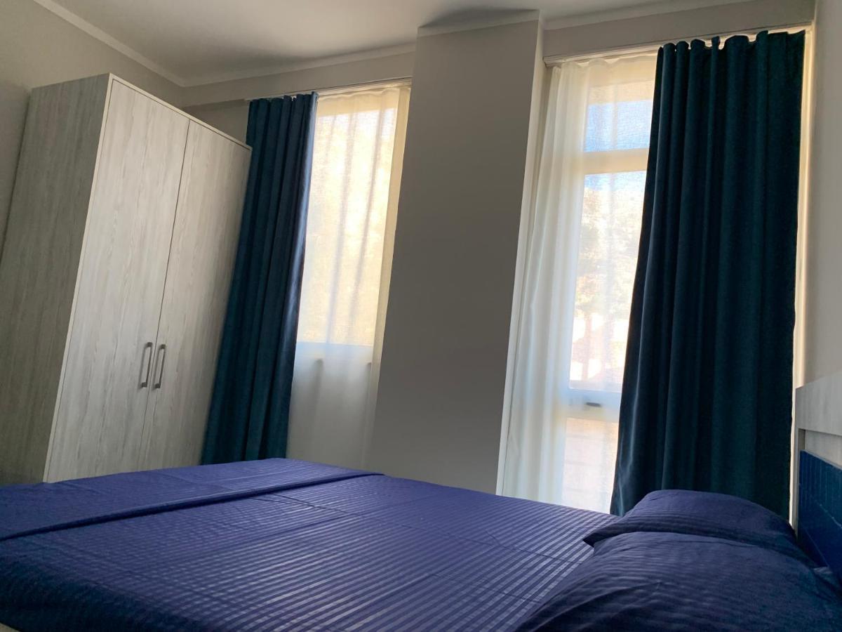 Eri Apartments 4 Shëngjin Екстериор снимка