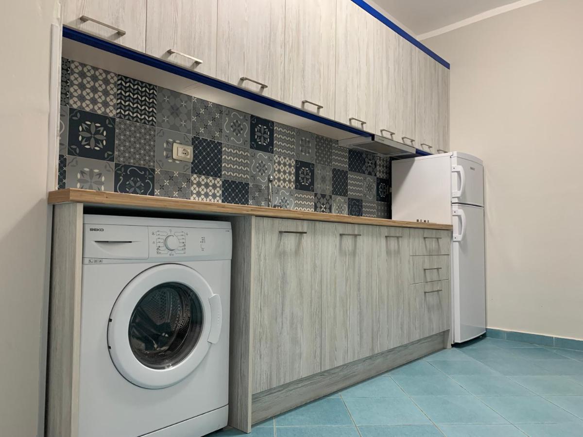 Eri Apartments 4 Shëngjin Екстериор снимка