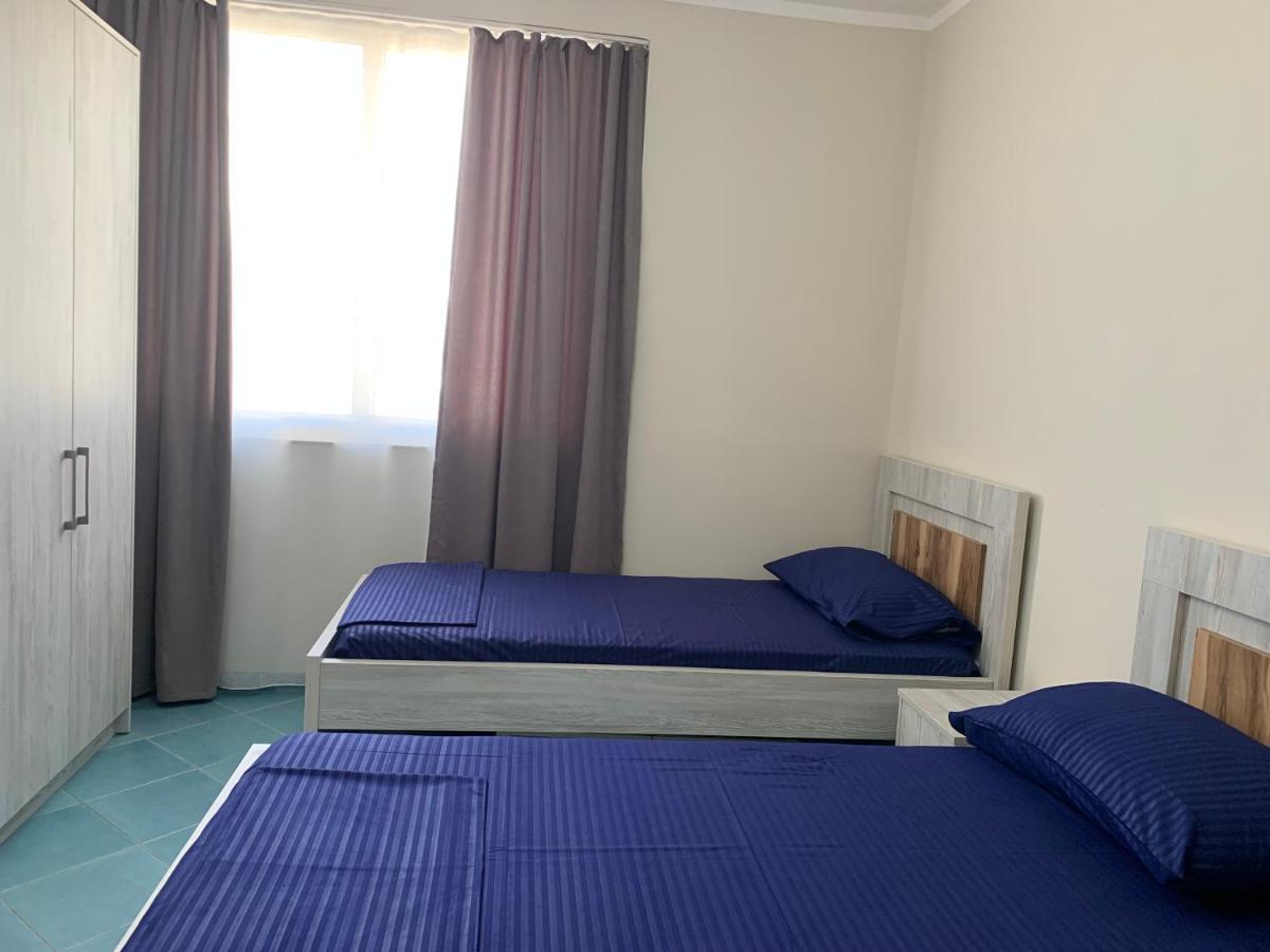 Eri Apartments 4 Shëngjin Екстериор снимка