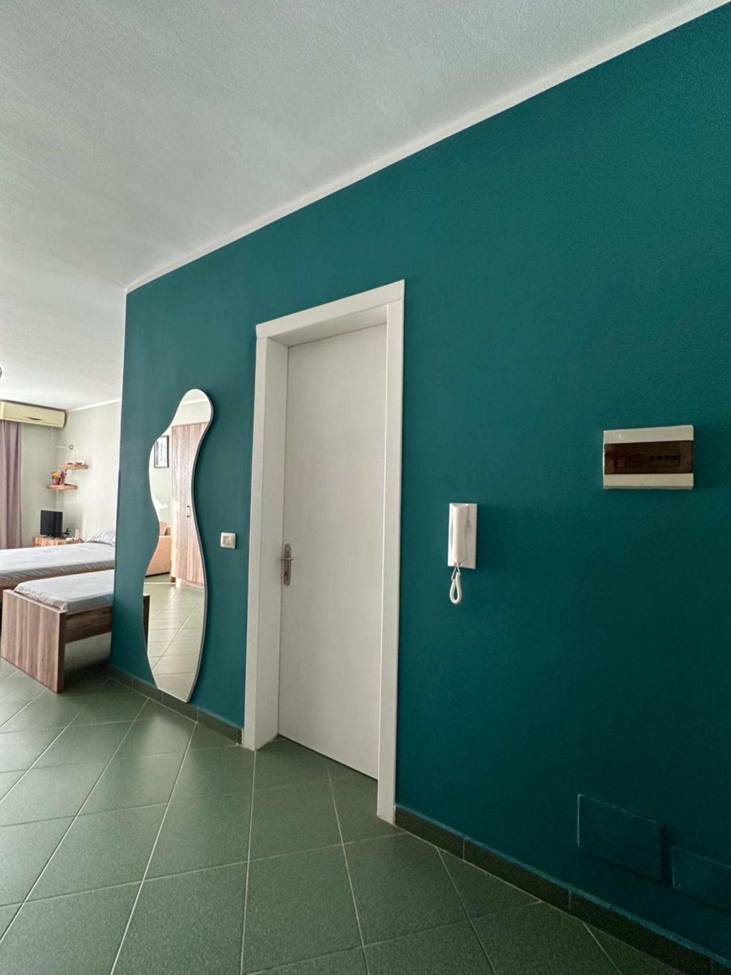 Eri Apartments 4 Shëngjin Екстериор снимка