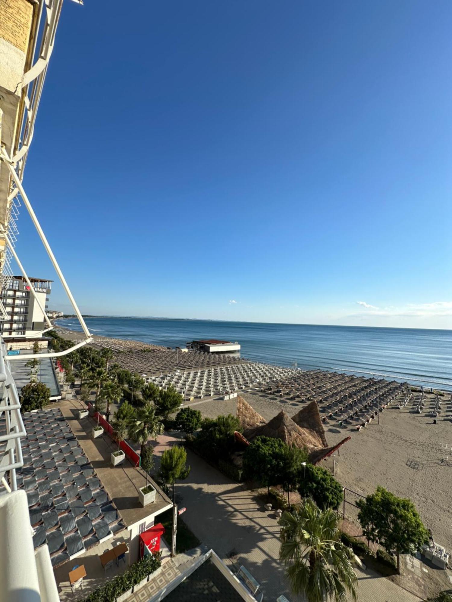 Eri Apartments 4 Shëngjin Екстериор снимка