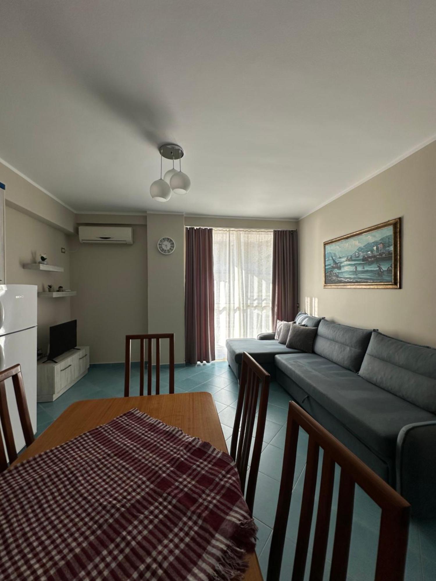Eri Apartments 4 Shëngjin Екстериор снимка