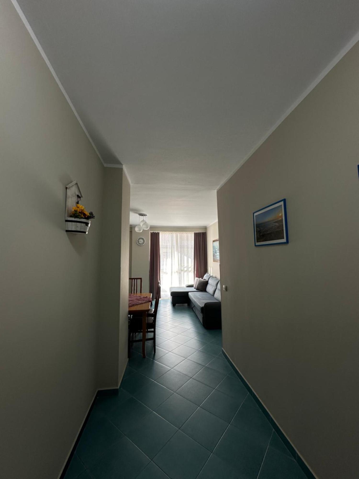 Eri Apartments 4 Shëngjin Екстериор снимка