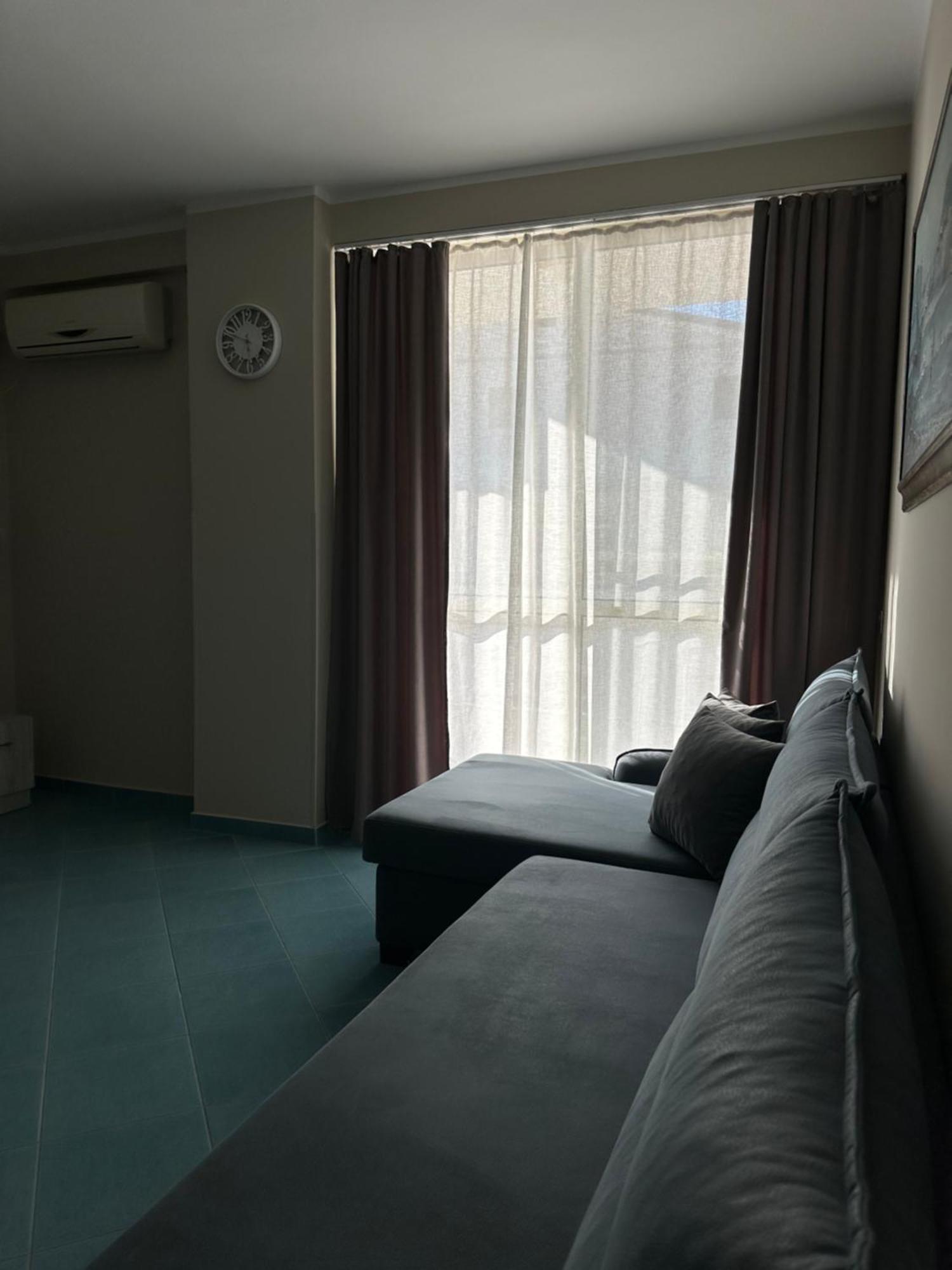 Eri Apartments 4 Shëngjin Екстериор снимка